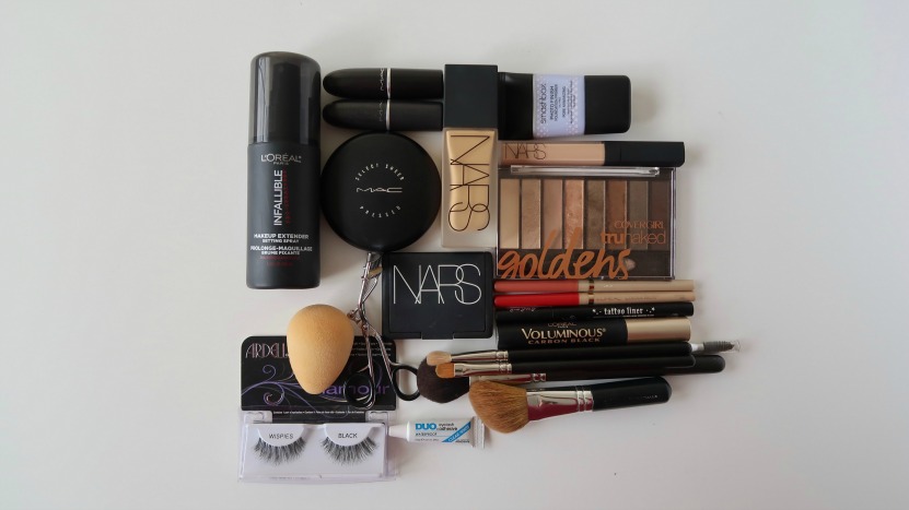 how to pack makeup for travel