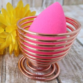 Cute And Functional Beauty Blender Storage Ideas!