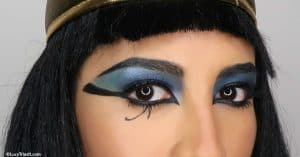 I love Halloween! I start looking at costume and makeup ideas months before. This year I decided to be Cleopatra. The Egyptian style eyeliner always intimidated me, until I actually tried it! And now you can try it too! I’m gonna share how to achieve the Cleopatra makeup look in this easy to follow tutorial. You’re gonna feel like an Egyptian goddess! Great for beginners - no experience required! #Halloween #cleopatra #makeup #egyptian #egyptiangoddess #makeuptutorial #cleopatraeyeliner