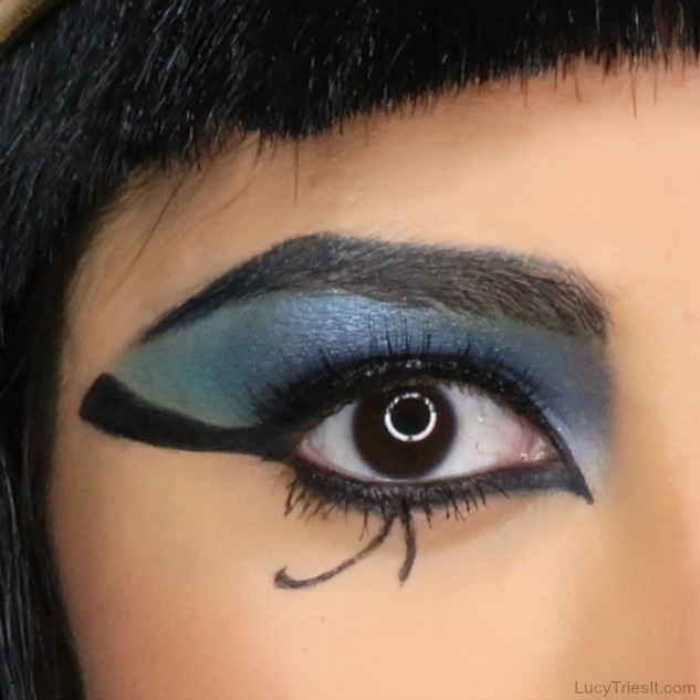 easy cleopatra makeup