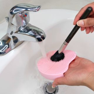 How To Wash Makeup Brushes At Home Faster & More Efficiently