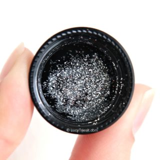 How To Choose The Right Glitter For Face Makeup