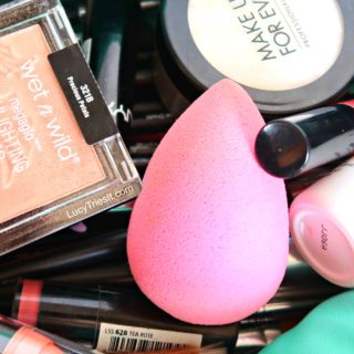 How To Properly Store A Beauty Blender For Travel