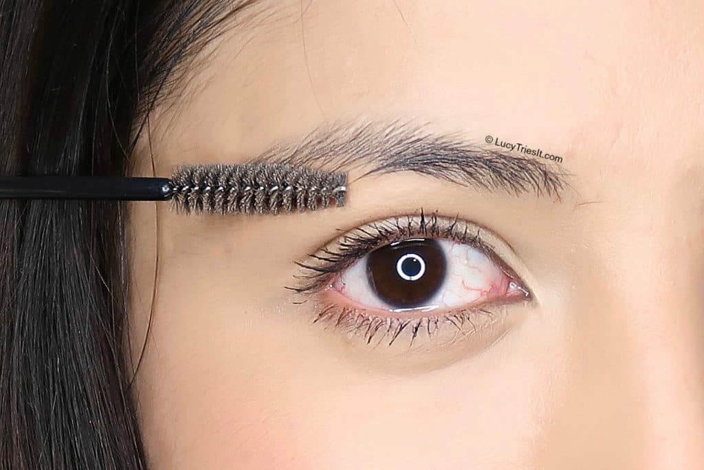 eyebrows fill naturally eyebrow brow down brush busy clean way lucytriesit