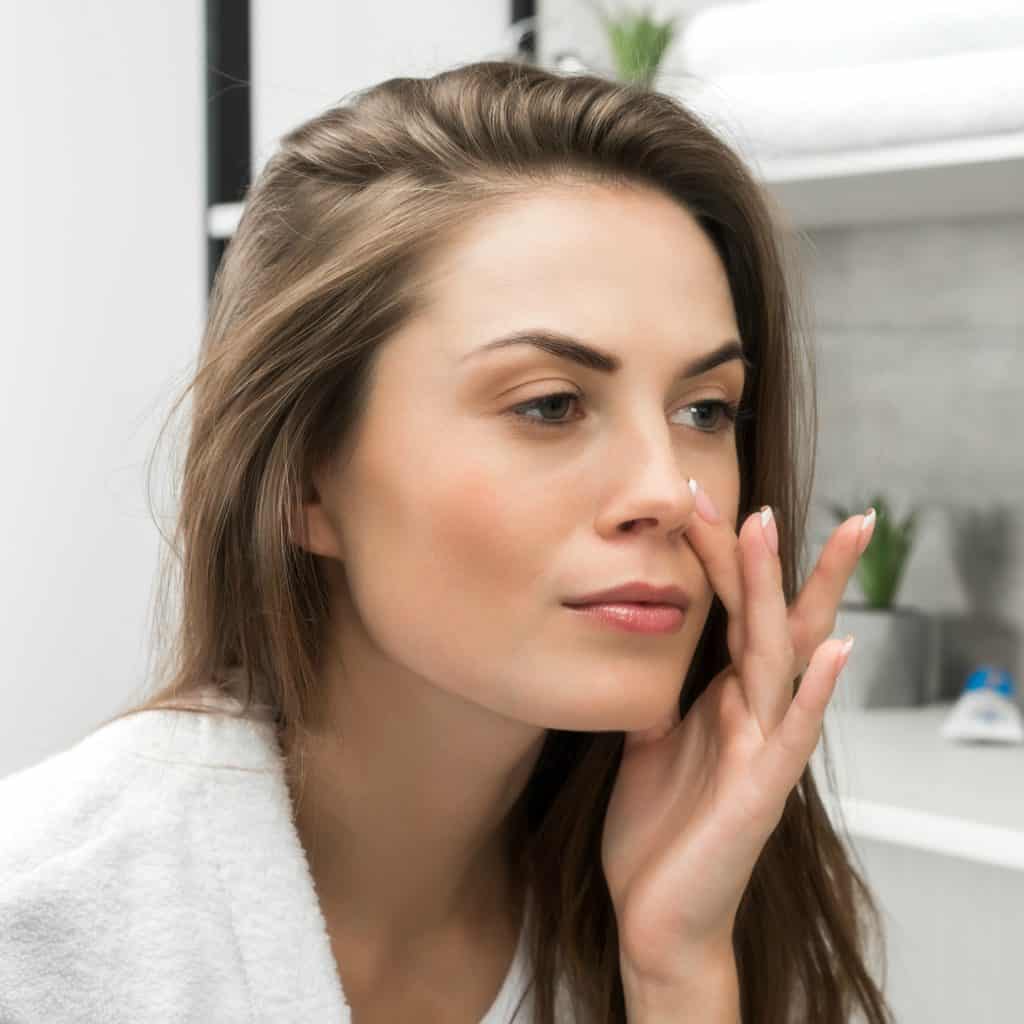 How To Apply Face Primer Lucy Tries It