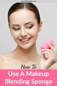 Makeup blending sponges are great for applying liquid and cream foundation. Find out the right way to use a makeup blending sponge!